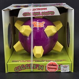 VTG Giggle'n Rock Toy The Bouncing Soccer Ball Laughs & Giggles New